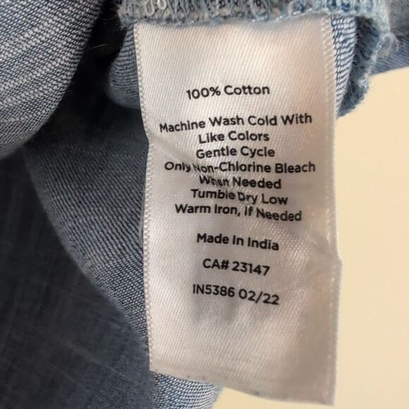 Talbot's Plus Size Ruffle Trim Shell In Denim Slub Size 1X - Picture 6 of 10